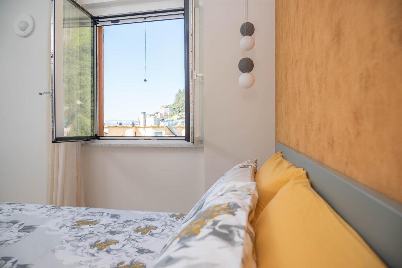Casa Aura - Amalfi Coast Lejlighed Maiori Eksteriør billede